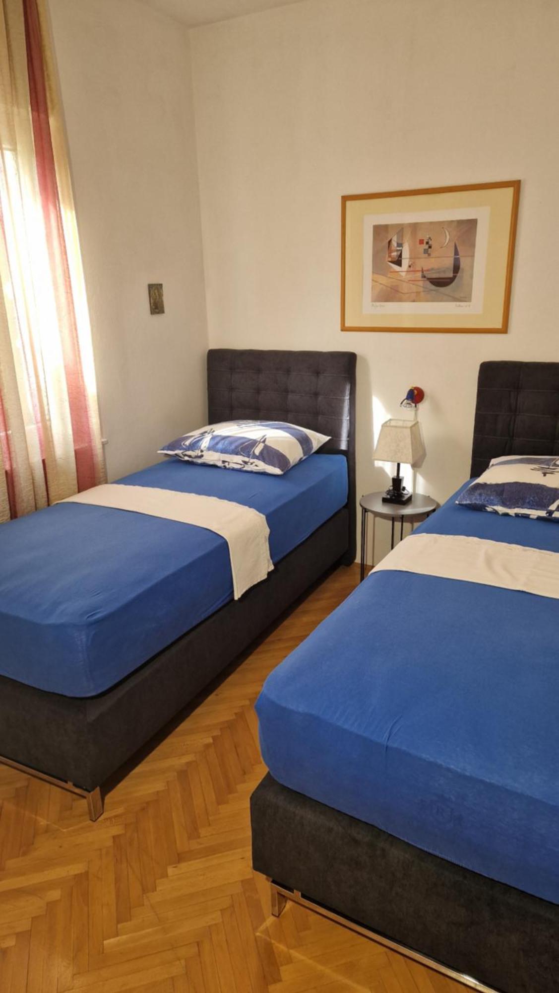 Apartmani Volga 돈제페트레케인 외부 사진